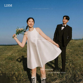 LISM Simple A Line Wedding Dress Korea Photo Shoot O Neck Sleeveless Bridal Gown Soft Satin Mini Shirt 결혼 예복 증을 받다