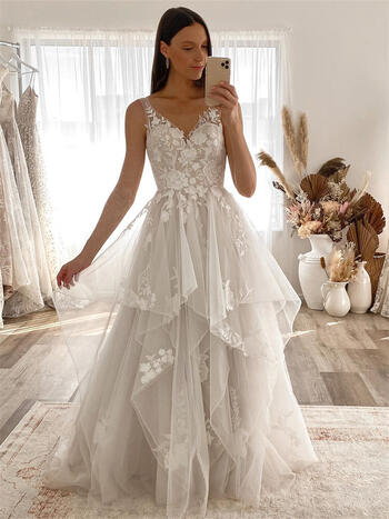 20138# Real Photos Sleeveless V-neck Appliques Lace Wedding Dress For Bride Woman Ruffles Tulle Bridal Gown