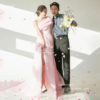 LISM Simple Baby Pink Wedding Dress Korea Photo Shoot Sweet One Shoulder Bridal Gown Soft Satin High Split Pleats 신부 예복