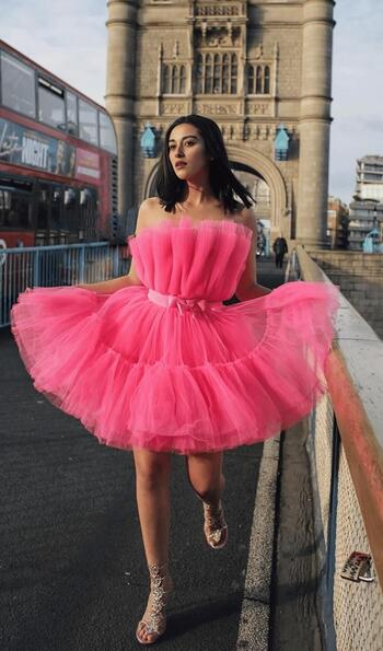 Strapless A-line Homecoming Dresses Tulle Backless Pleats Bow Belt Birthday Party Lovely Princess Dress Mini Graduation Gowns
